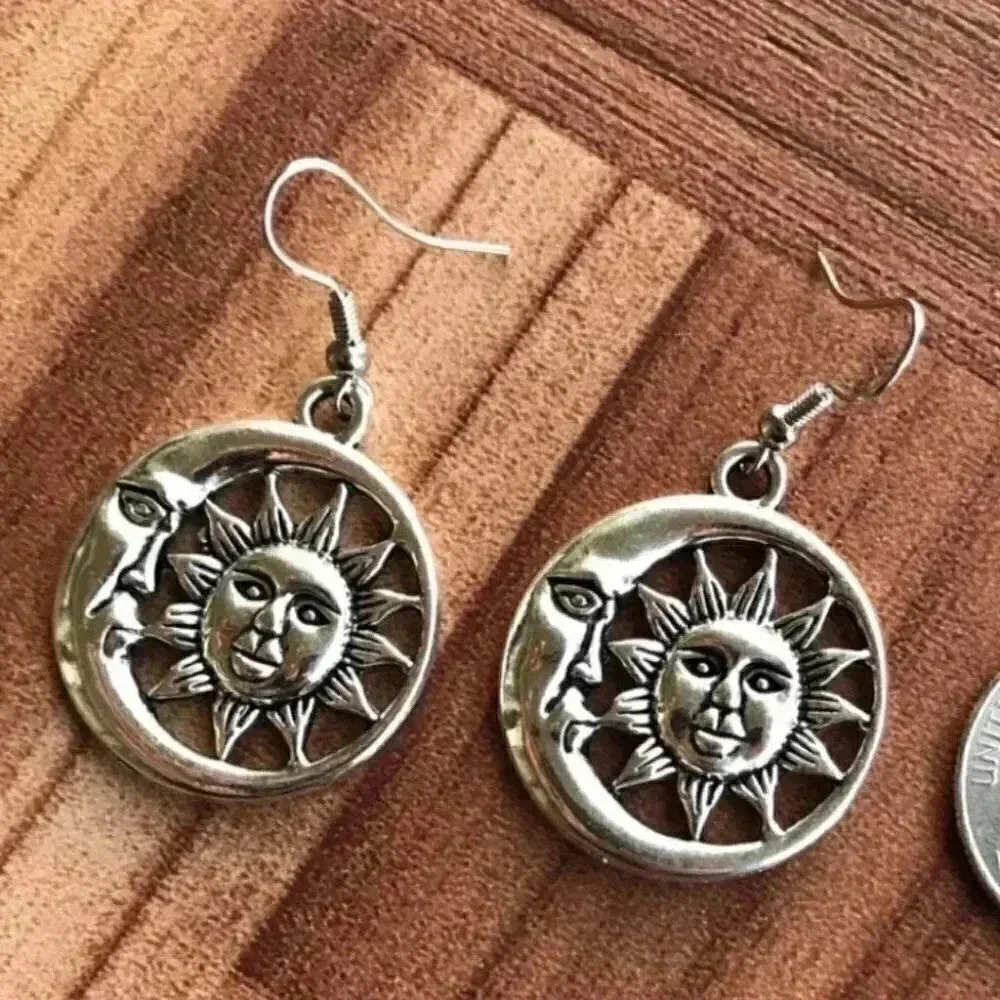 Sun Moon hot Earring